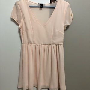 Cute blush pink dress!